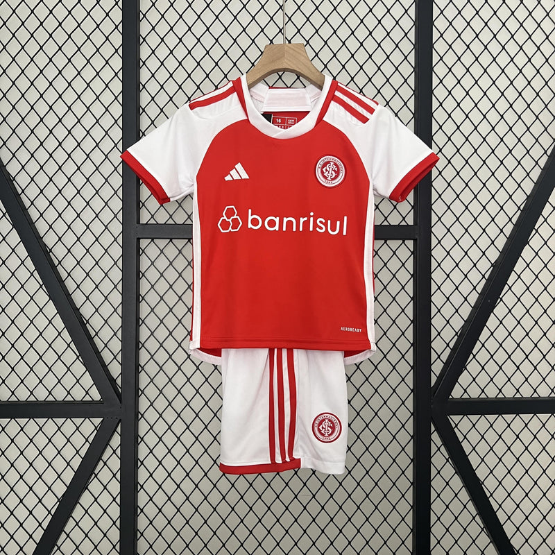 Kit Infantil Internacional 24/25