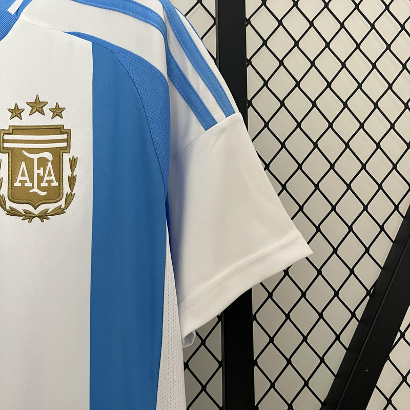 Argentina 24-25 home